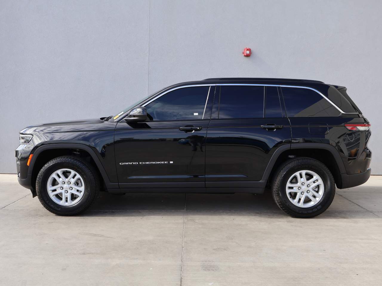 jeep grand cherokee 2025 1C4RJHAG4S8804272 image jeep grand cherokee 2025 1C4RJHAG4S8804272 image